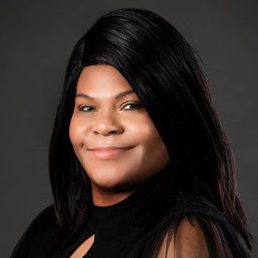 LaTonya Robertson headshot